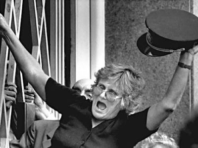 Cuidado, boludo, Norma Plá&nbsp;vigila